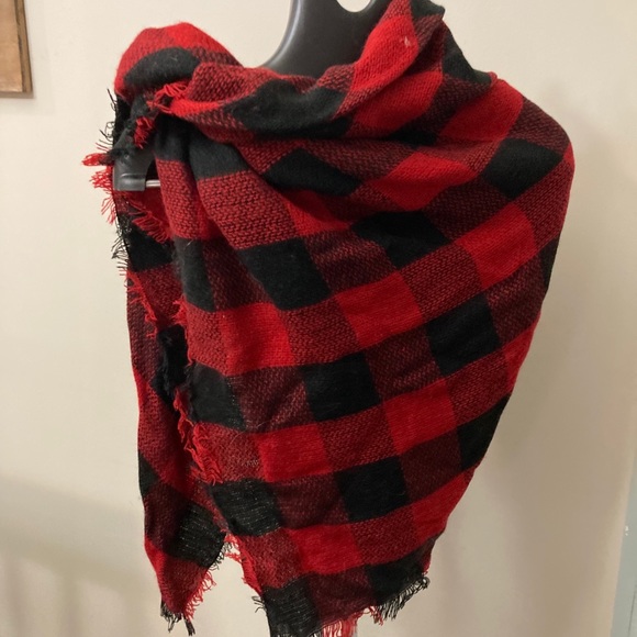 Plaid red/black blanket scarf - Picture 1 of 1